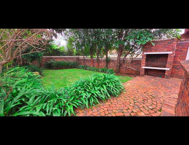 2 BEDROOM PROPERTY TO RENT IN WELTEVREDEN PARK